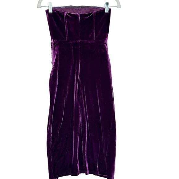 Lulu’s Dark Purple Velvet Strapless Tulip Dress | Size XS - Picture 8 of 10